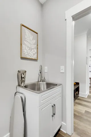 a view of entryway and hall