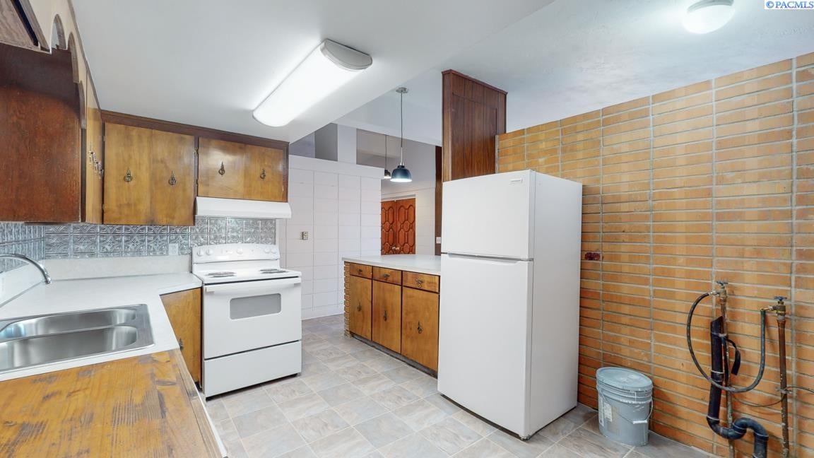 202703 East Bowles Road Kennewick, WA 99337 - Photo 11 of 35 Gallery Image 11