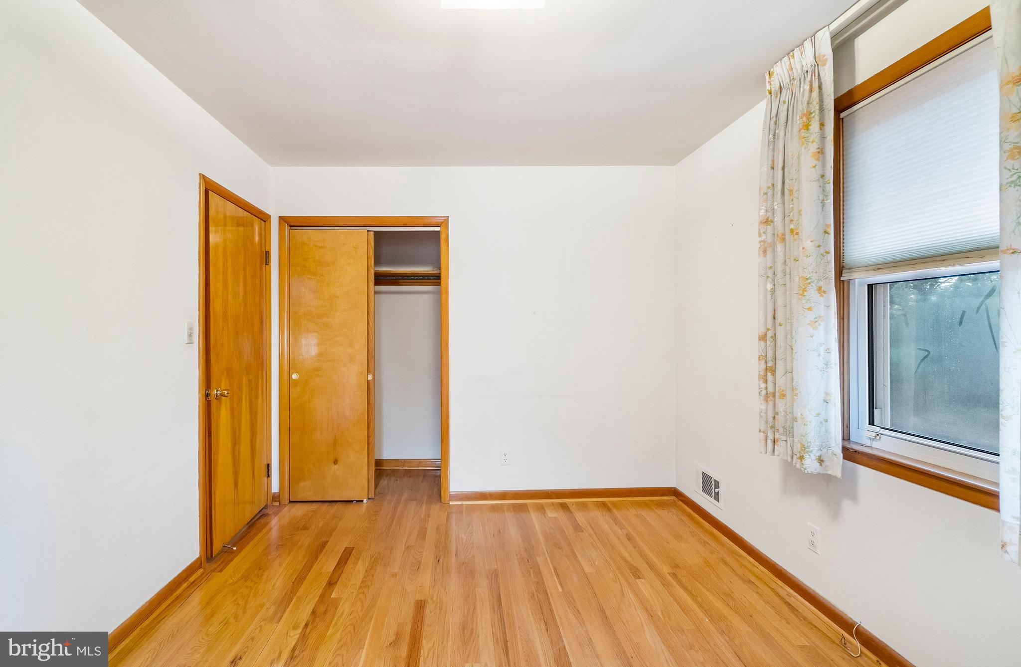 4305 Falls Park Road Perry Hall, MD 21128 - Photo 25 of 39 Bedroom 2