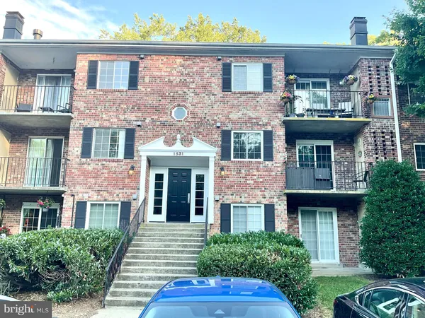 $1,750 | 1531 Colonial Drive, Unit 104, Woodbridge, VA 22192