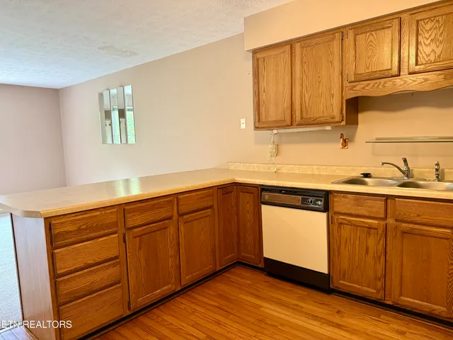 $360,000 | 6909 Bridle Court, Knoxville, TN 37921