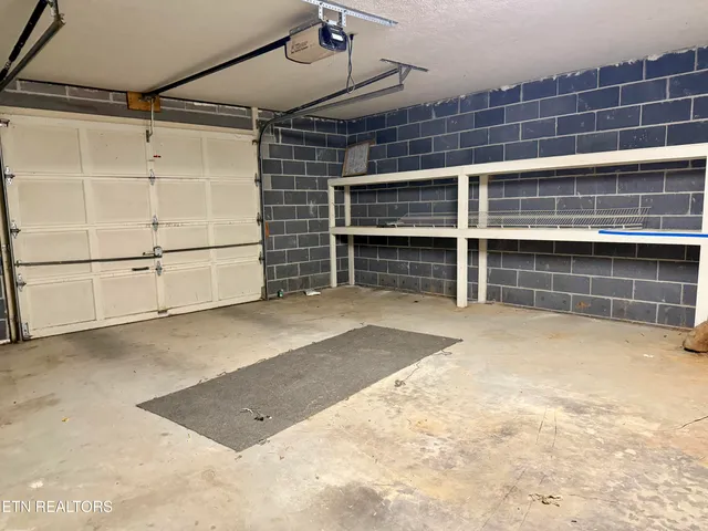 $360,000 | 6909 Bridle Court, Knoxville, TN 37921