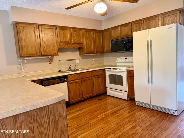 $360,000 | 6909 Bridle Court, Knoxville, TN 37921