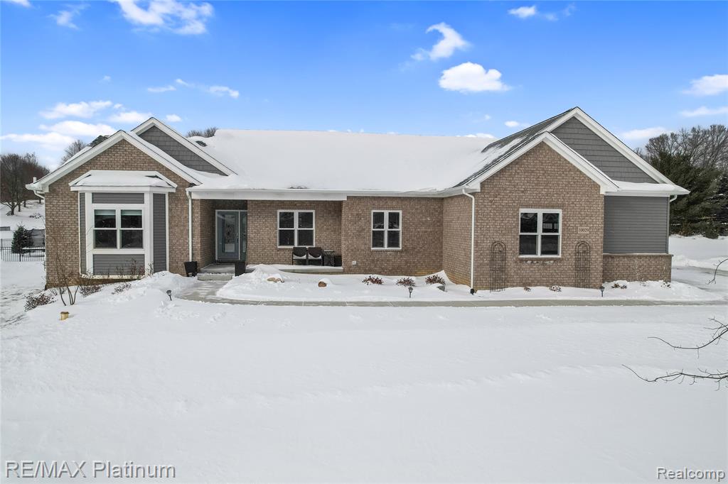 10029 Quarry Ridge Road Clarkston, MI 48346 - Photo 2 of 54 Gallery Image 2