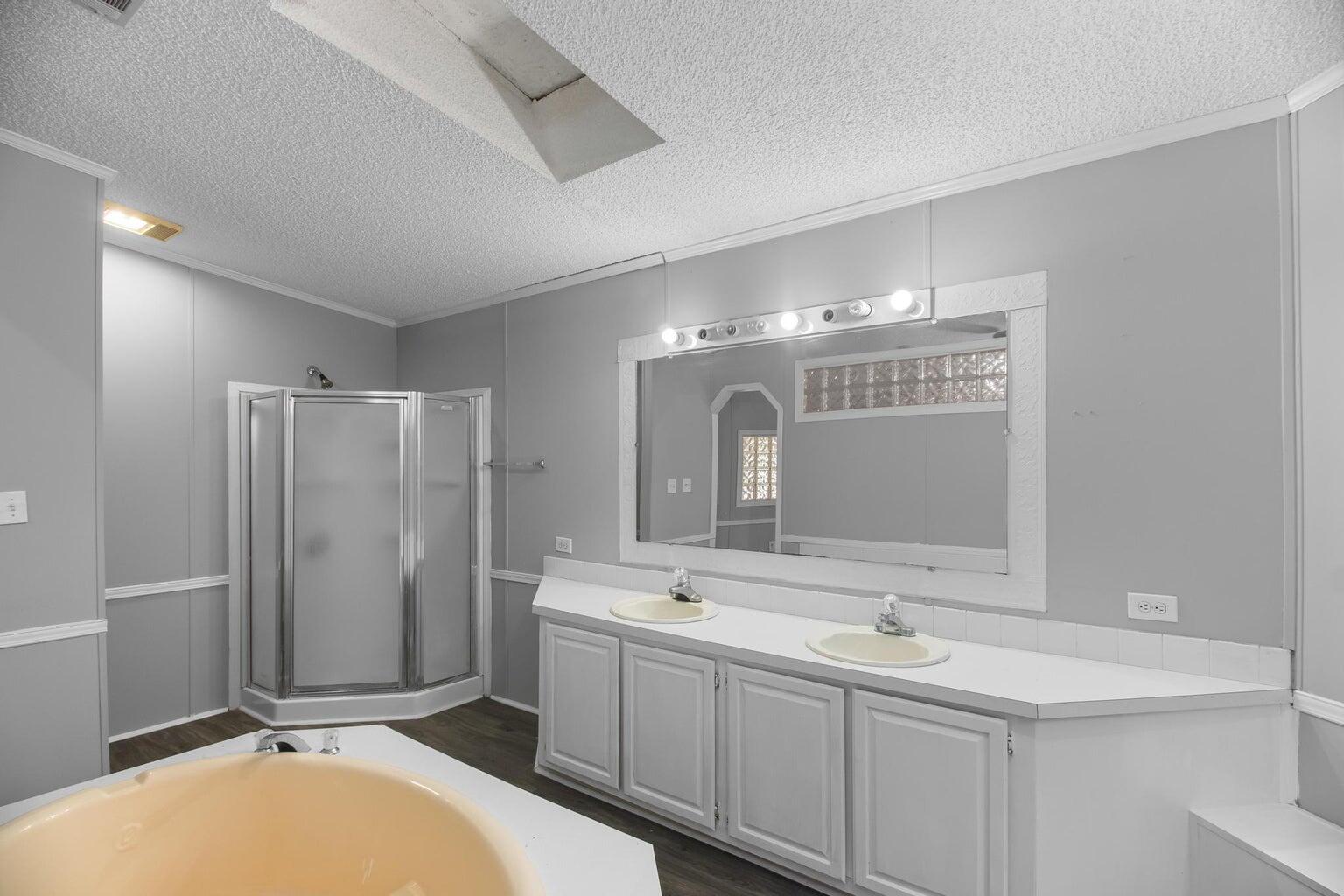 1621 Surrey Race Road Springfield, SC 29146 - Photo 17 of 33 20240823150042830968000000-o