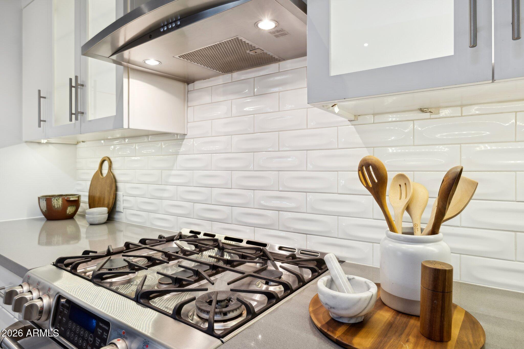 5735 North 11th Street Phoenix, AZ 85014 - Photo 15 of 60 24-web-or-mls-5735-north-11th-st