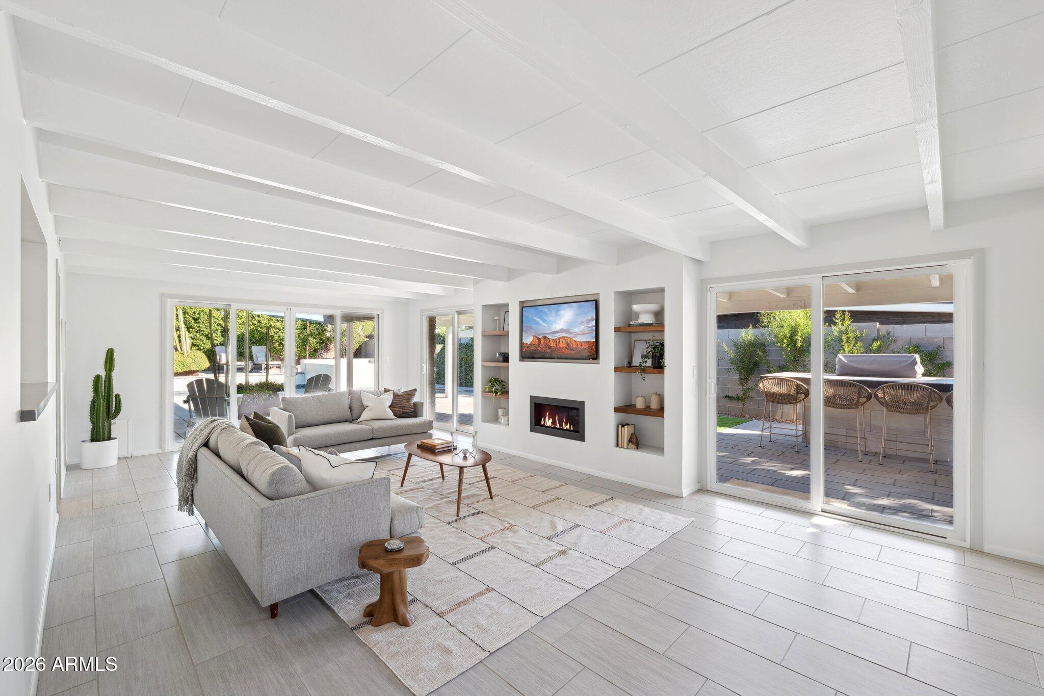 5735 North 11th Street Phoenix, AZ 85014 - Photo 16 of 60 16-web-or-mls-5735-north-11th-st