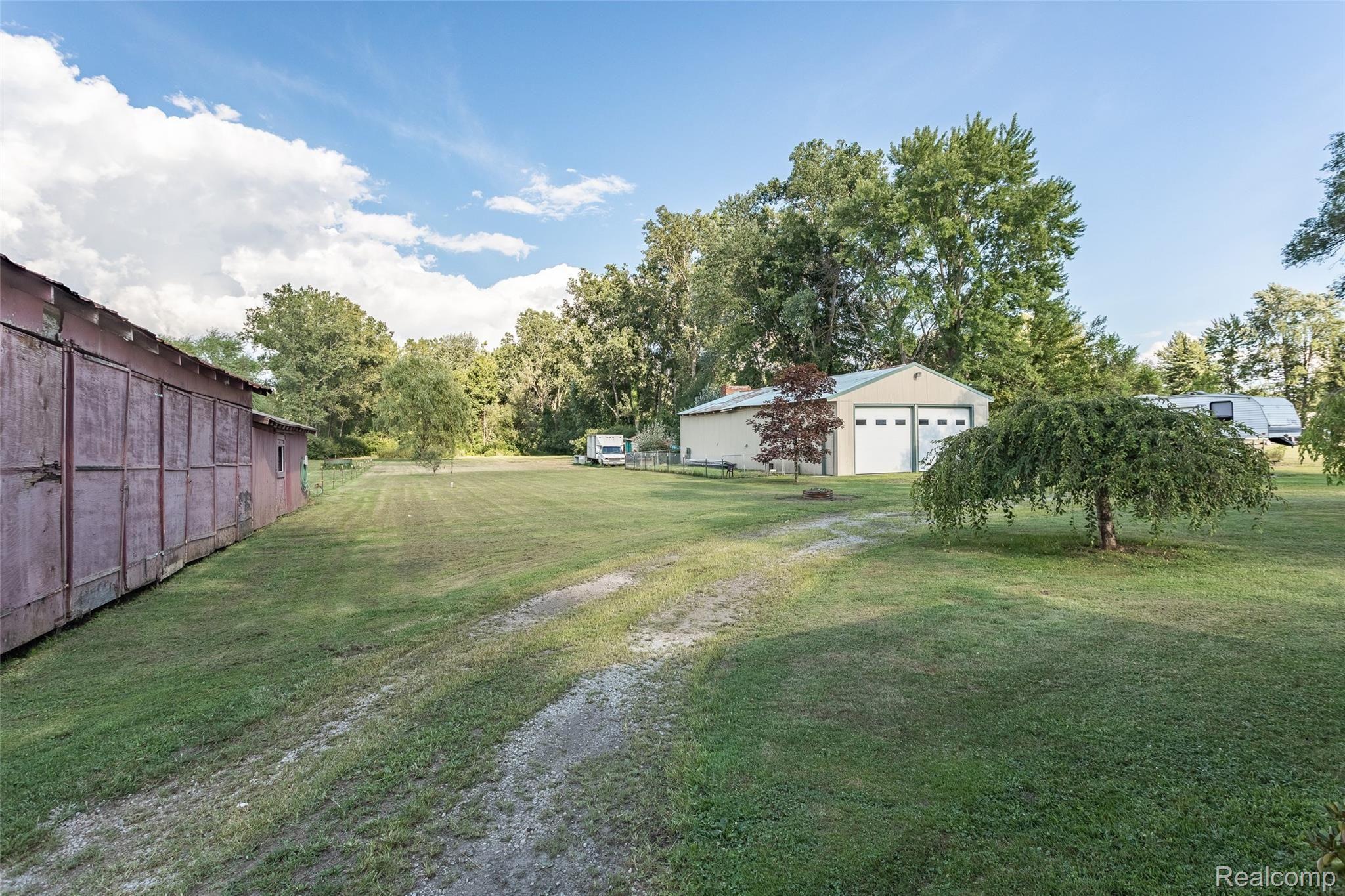 22675 Waltz Road New Boston, MI 48164 - Photo 6 of 48 244A1040-HDR.jpg