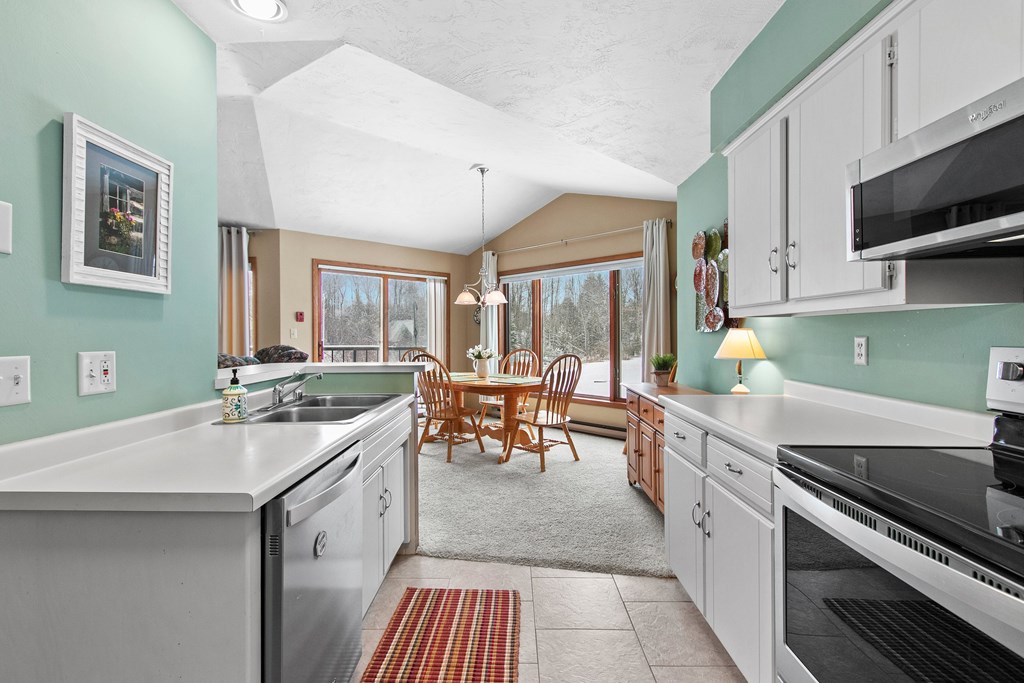 10550 Bay Ridge Place, Unit C6 Sister Bay, WI 54234 - Photo 5 of 22
