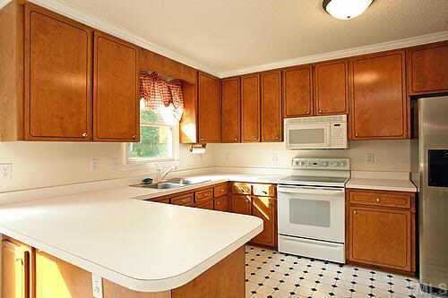 3104 Claim Road Clayton, NC 27520 - Photo 3 of 10 Kitchen