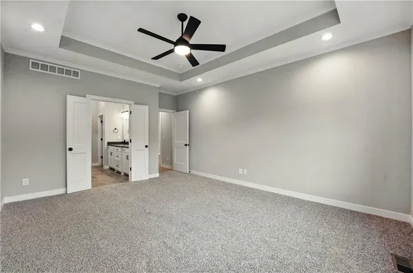 $674,900 | 10504 North Mulberry Street, Kansas City, MO 64155