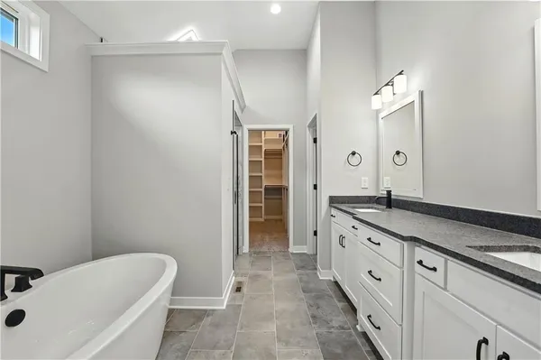 $674,900 | 10504 North Mulberry Street, Kansas City, MO 64155