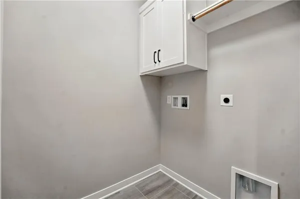 $674,900 | 10504 North Mulberry Street, Kansas City, MO 64155