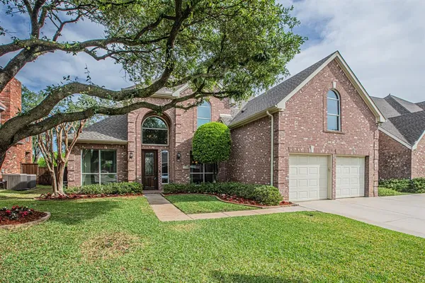 $760,000 | 3240 Paddock Circle, Flower Mound, TX 75022
