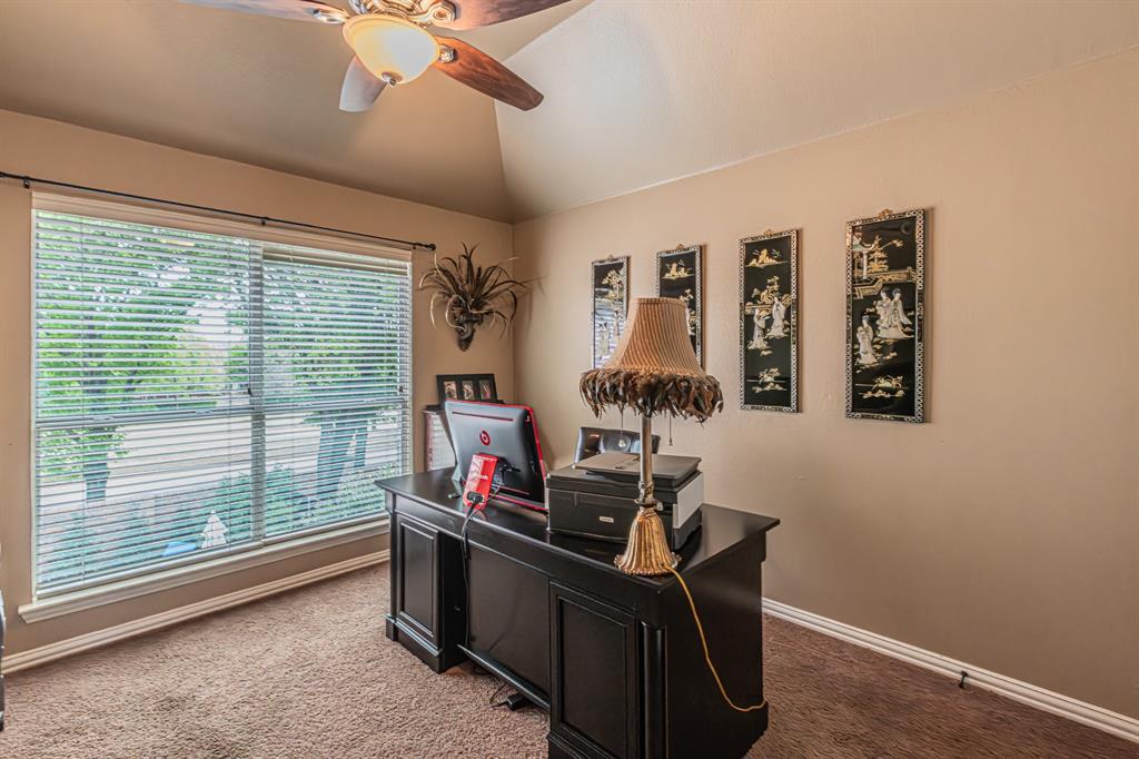 3240 Paddock Circle Flower Mound, TX 75022 - Photo 31 of 38 2nd Floor Bedroom