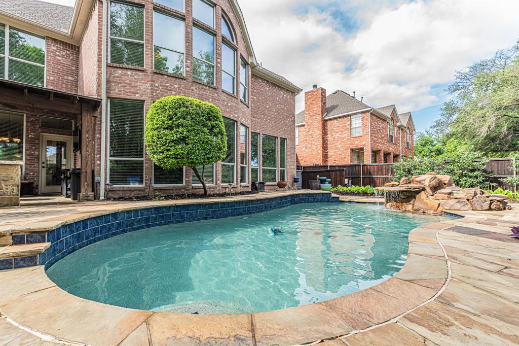 3240 Paddock Circle Flower Mound, TX 75022 - Photo 4 of 38 Beautiful Back Yard Oasis