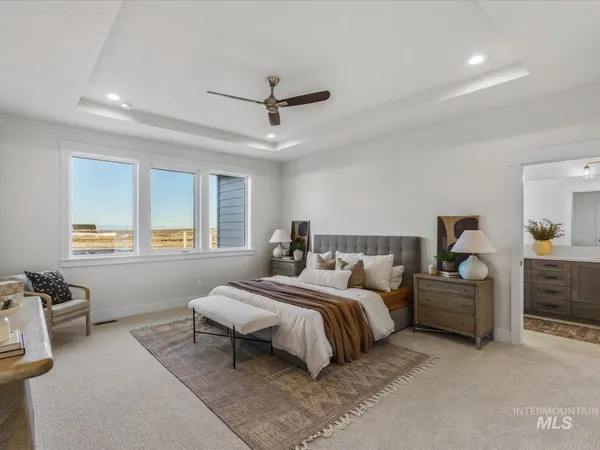 $699,900 | 375 South Strut Way, Boise, ID 83716
