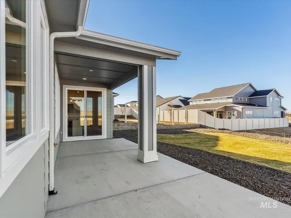 $699,900 | 375 South Strut Way, Boise, ID 83716