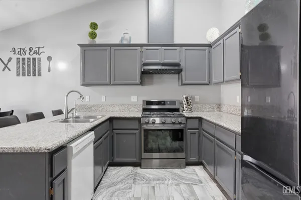 $399,900 | Undisclosed Address, Bakersfield, CA 93307