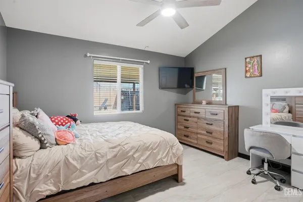 $399,900 | Undisclosed Address, Bakersfield, CA 93307