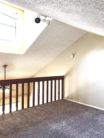 $1,350 | 2210 Pearl Street, Unit 304, Austin, TX 78705