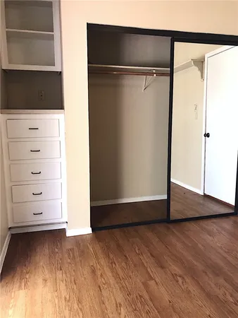 $1,350 | 2210 Pearl Street, Unit 304, Austin, TX 78705