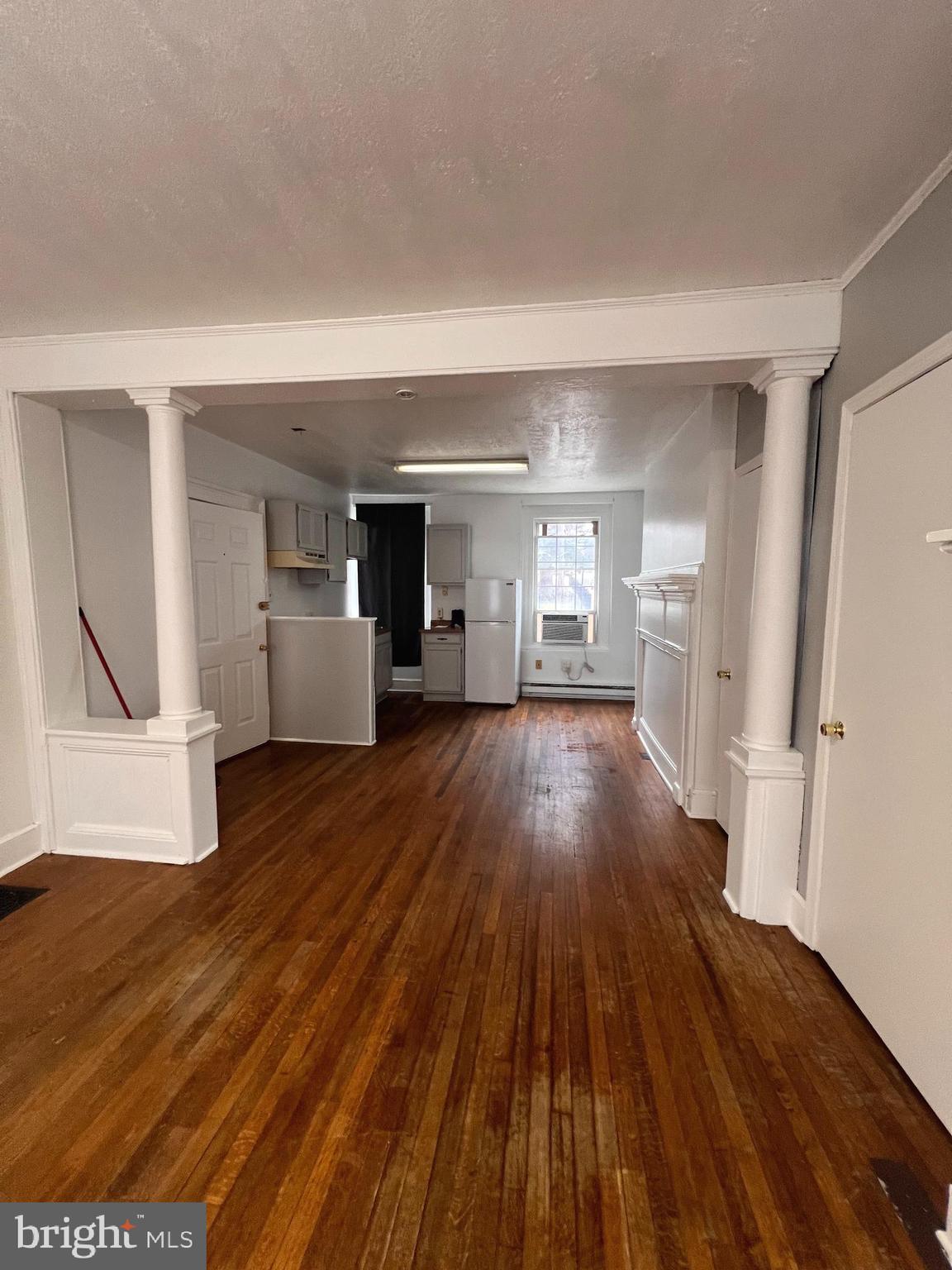 400 East Washington Street, Unit 3 Charles Town, WV 25414 - Photo 3 of 6