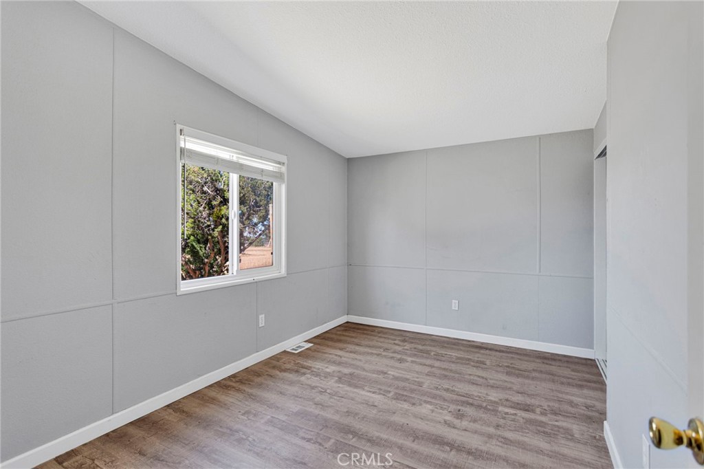 8074 Mira Mar Road Phelan, CA 92371 - Photo 22 of 49 Bedroom 3