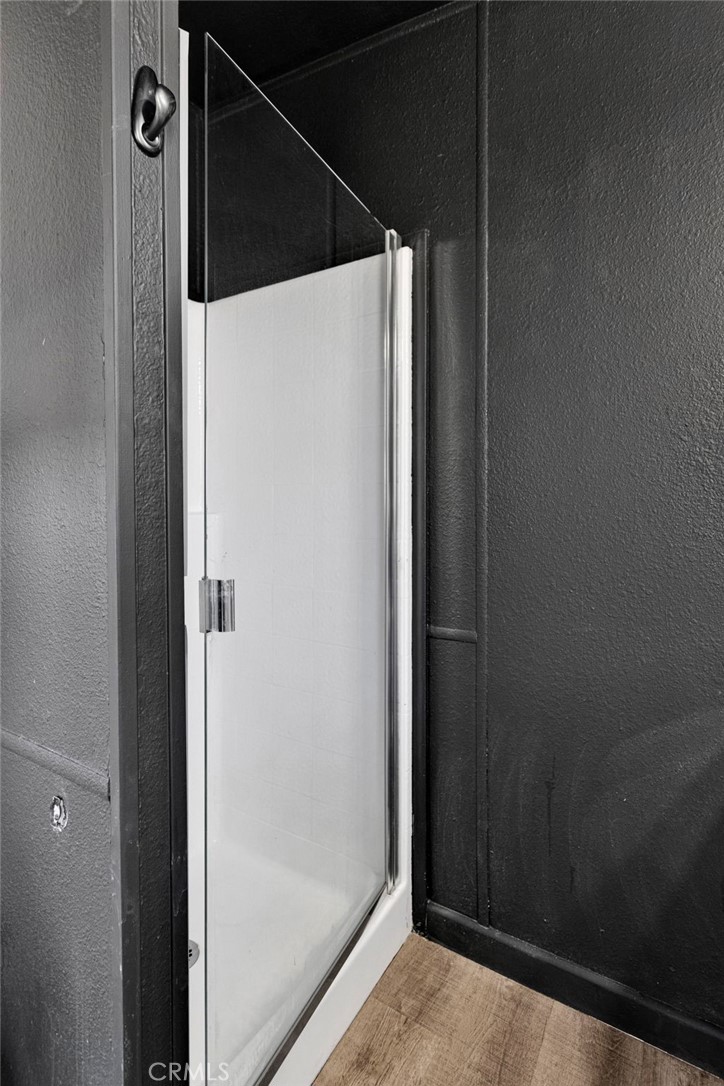 8074 Mira Mar Road Phelan, CA 92371 - Photo 32 of 49 Master Bathroom