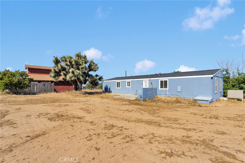 8074 Mira Mar Road Phelan, CA 92371 - Photo 36 of 49