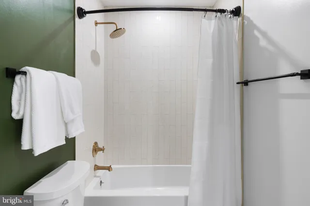 $374,900 | 1124 Florida Street Northeast, Unit 209, Washington, DC 20002