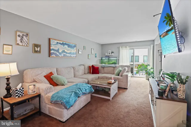 $350,000 | 8 Bayleaf Drive, Lumberton, NJ 08048