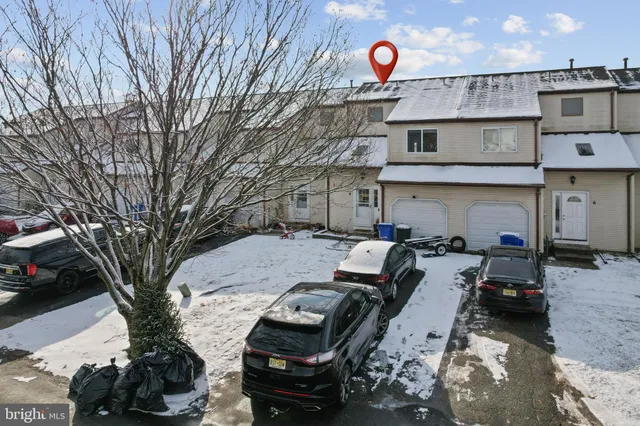 $350,000 | 8 Bayleaf Drive, Lumberton, NJ 08048