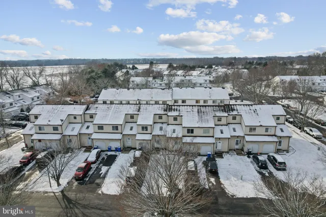 $350,000 | 8 Bayleaf Drive, Lumberton, NJ 08048