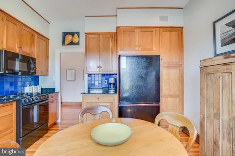 $750,000 | 2415 20th Street Northwest, Unit 38, Washington, DC 20009