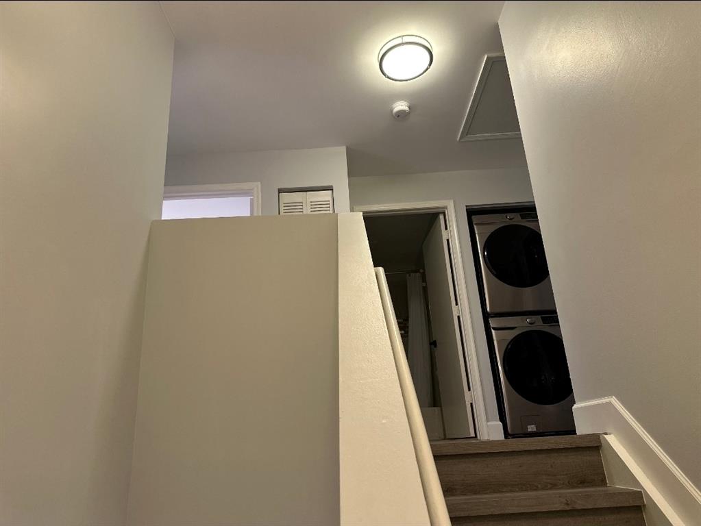 4151 Eastridge Circle Deerfield Beach, FL 33064 - Photo 20 of 53 a view of entryway with wooden floor