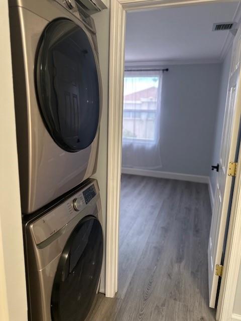 4151 Eastridge Circle Deerfield Beach, FL 33064 - Photo 35 of 53 a utility room with dryer and washer