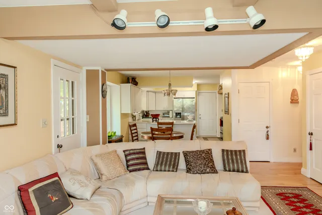 $390,000 | 1958 West Twin Oaks Court, Crawfordsville, IN 47933