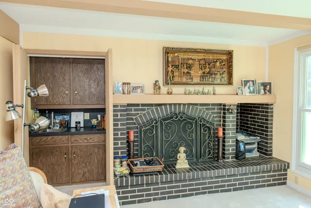 $390,000 | 1958 West Twin Oaks Court, Crawfordsville, IN 47933