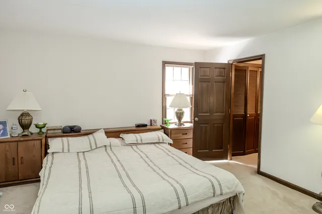 $390,000 | 1958 West Twin Oaks Court, Crawfordsville, IN 47933