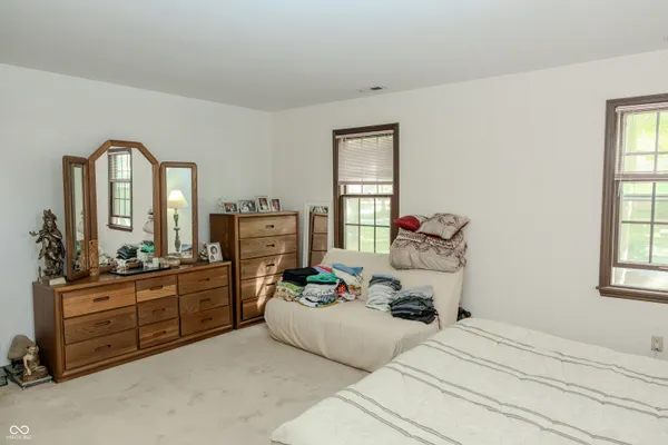 $380,000 | 1958 West Twin Oaks Court, Crawfordsville, IN 47933