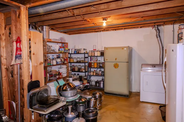 $380,000 | 1958 West Twin Oaks Court, Crawfordsville, IN 47933