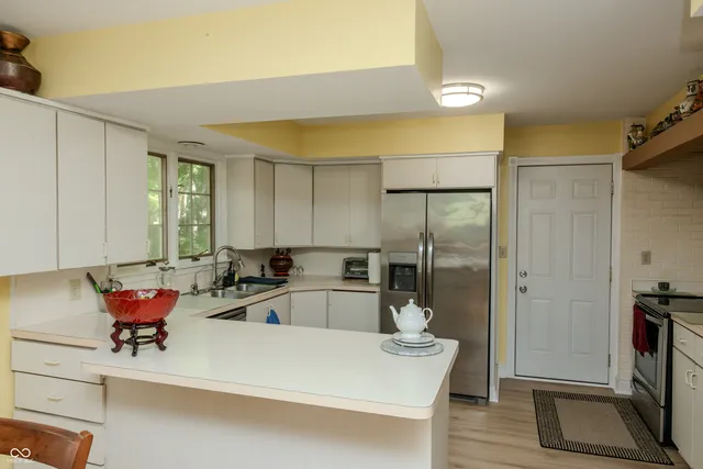 $390,000 | 1958 West Twin Oaks Court, Crawfordsville, IN 47933