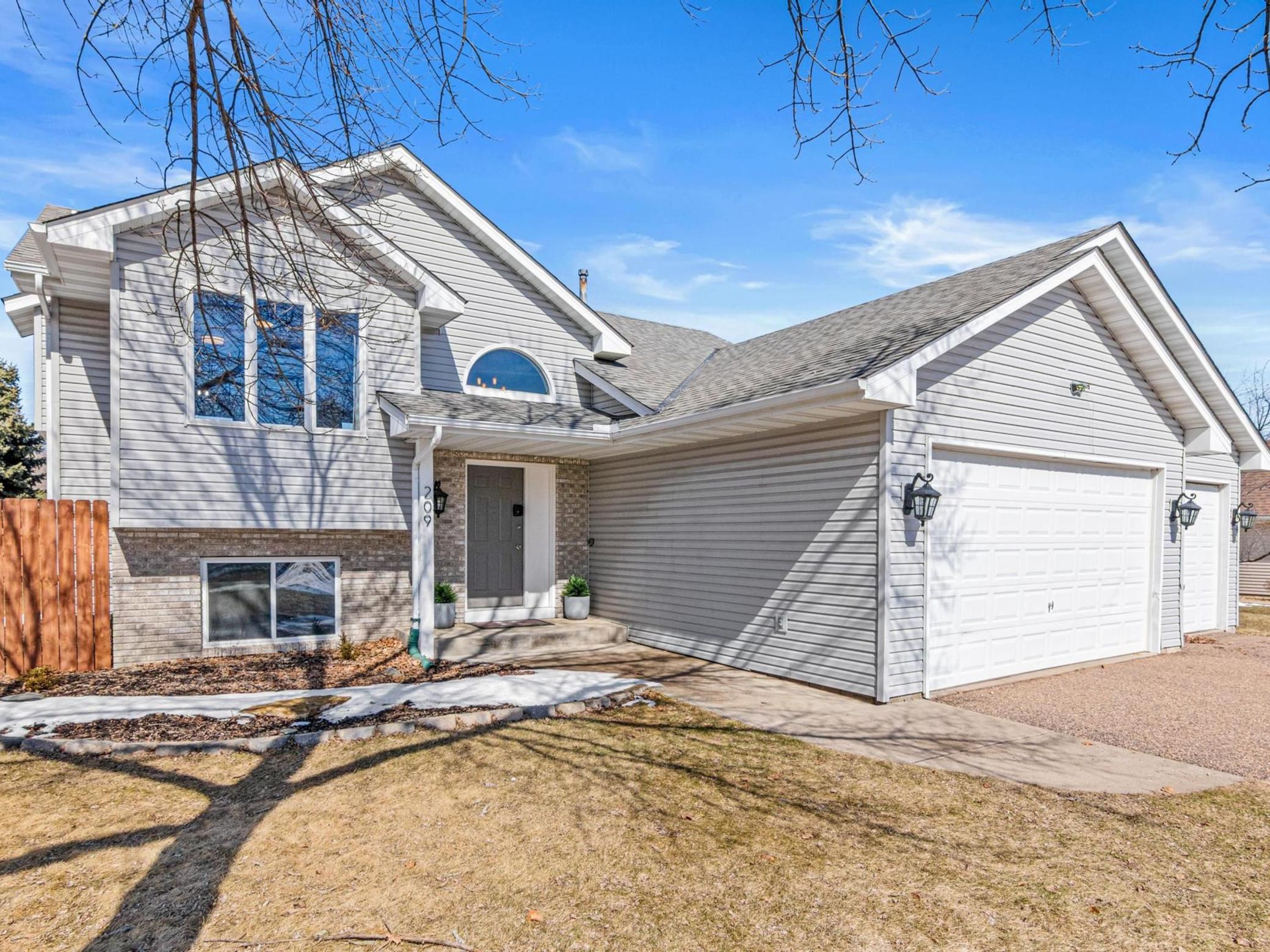 209 9th Street Northwest Buffalo, MN 55313 - Photo 1 of 27
