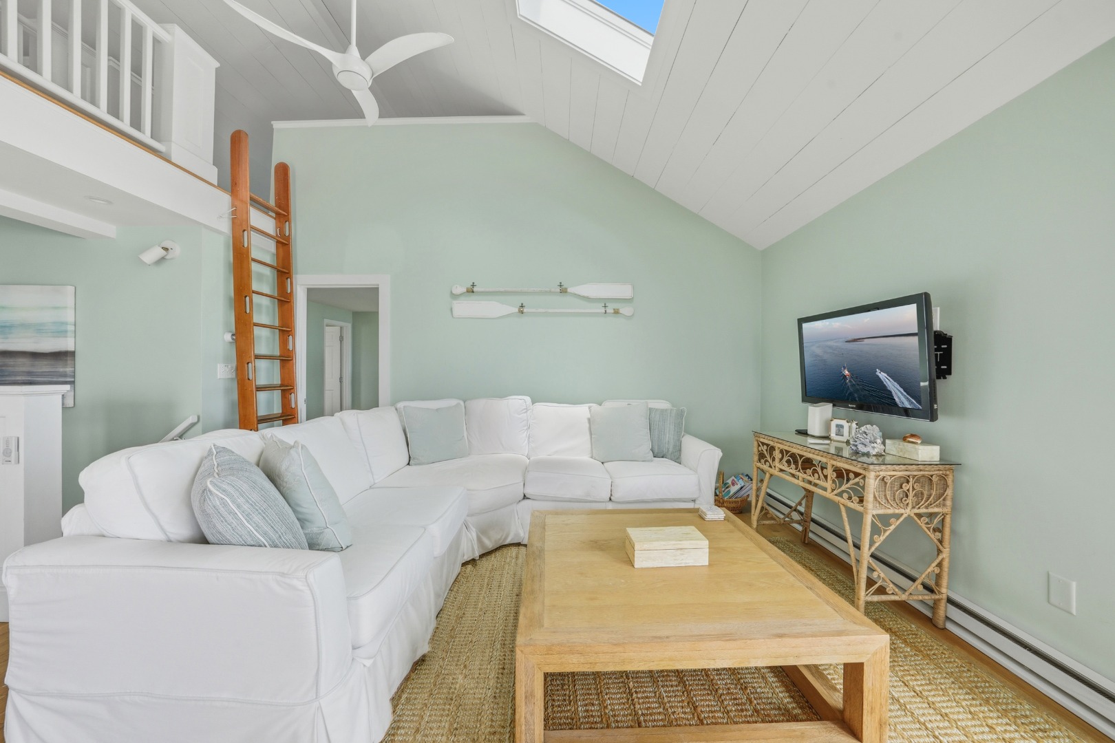 334 Madaket Road Nantucket, MA 02554 - Photo 19 of 48