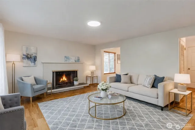 $698,000 | 23504 110th Place Southeast, Kent, WA 98031