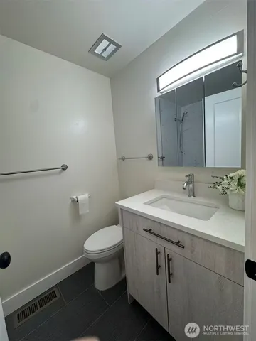 $698,000 | 23504 110th Place Southeast, Kent, WA 98031