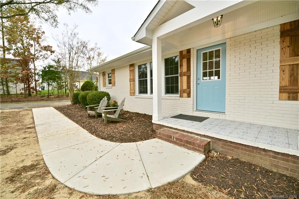 14931 Holbrooks Road Huntersville, NC 28078 - Photo 3 of 33 Gallery Image 3