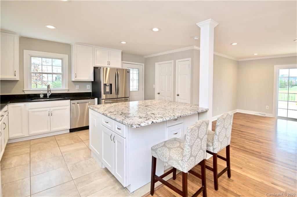 14931 Holbrooks Road Huntersville, NC 28078 - Photo 8 of 33 Gallery Image 8