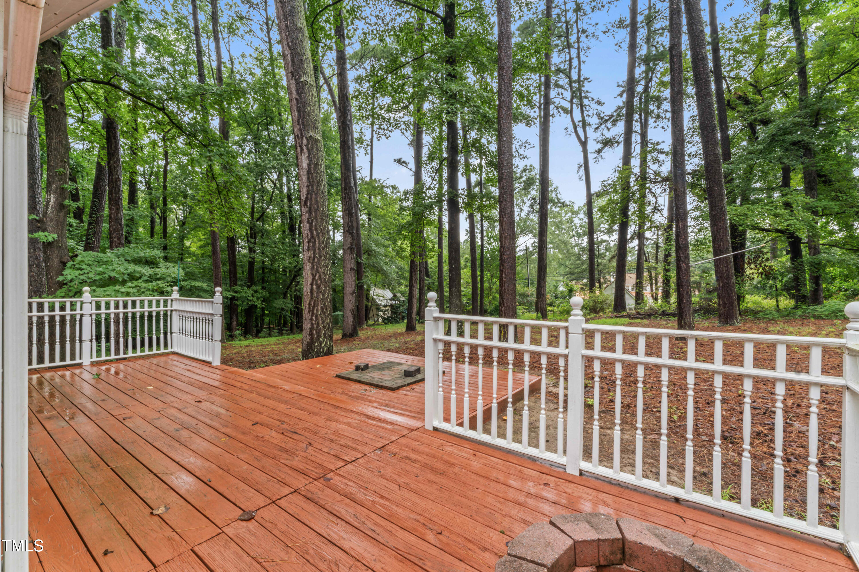 3872 Hope Valley Road Durham, NC 27707 - Photo 39 of 49 a balcony with trees in front of it